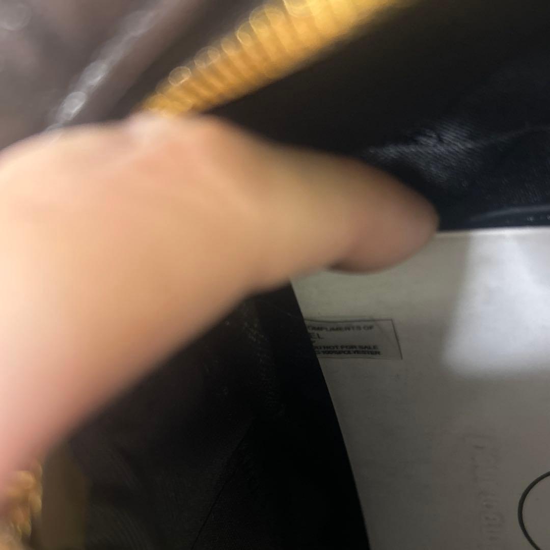 【早い物勝ち】終末価格ノベルティCHANELショルダーカバン