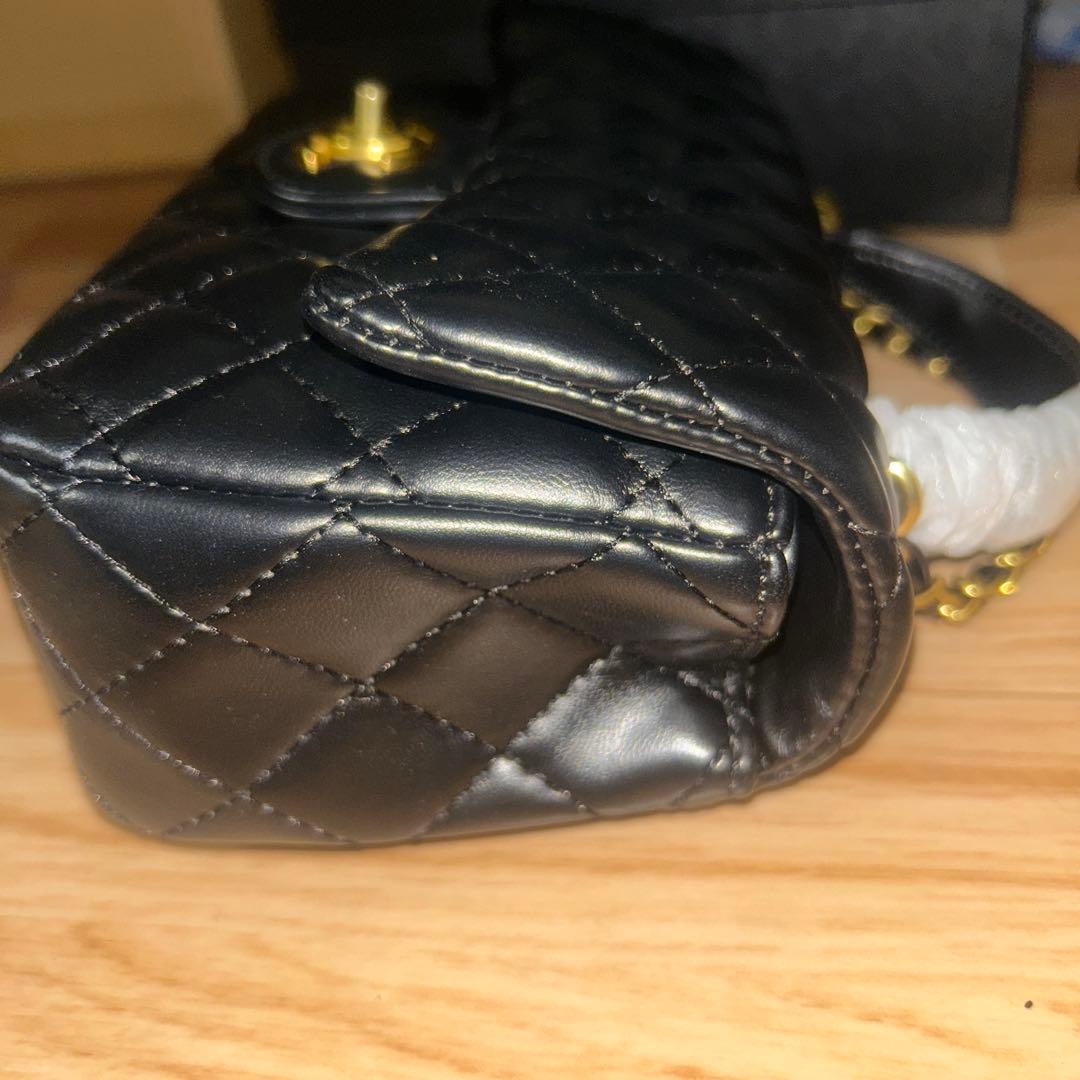 【早い物勝ち】終末価格ノベルティCHANELショルダーカバン