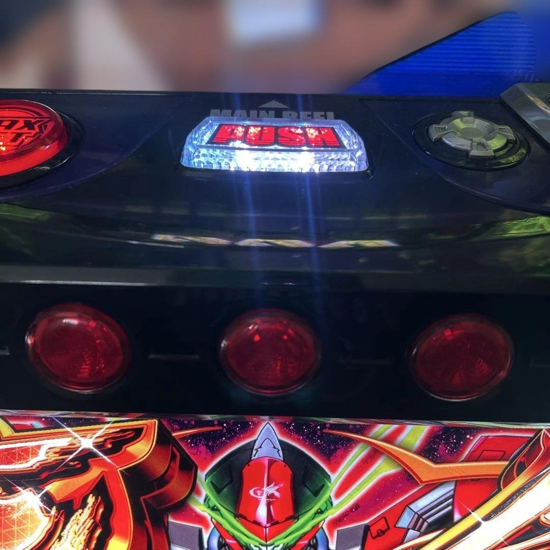 ヴァルヴレイヴ　革命パネル　実機