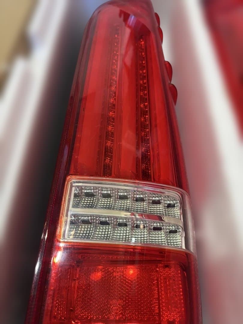 Valenti LEDテールランプ TYPE2