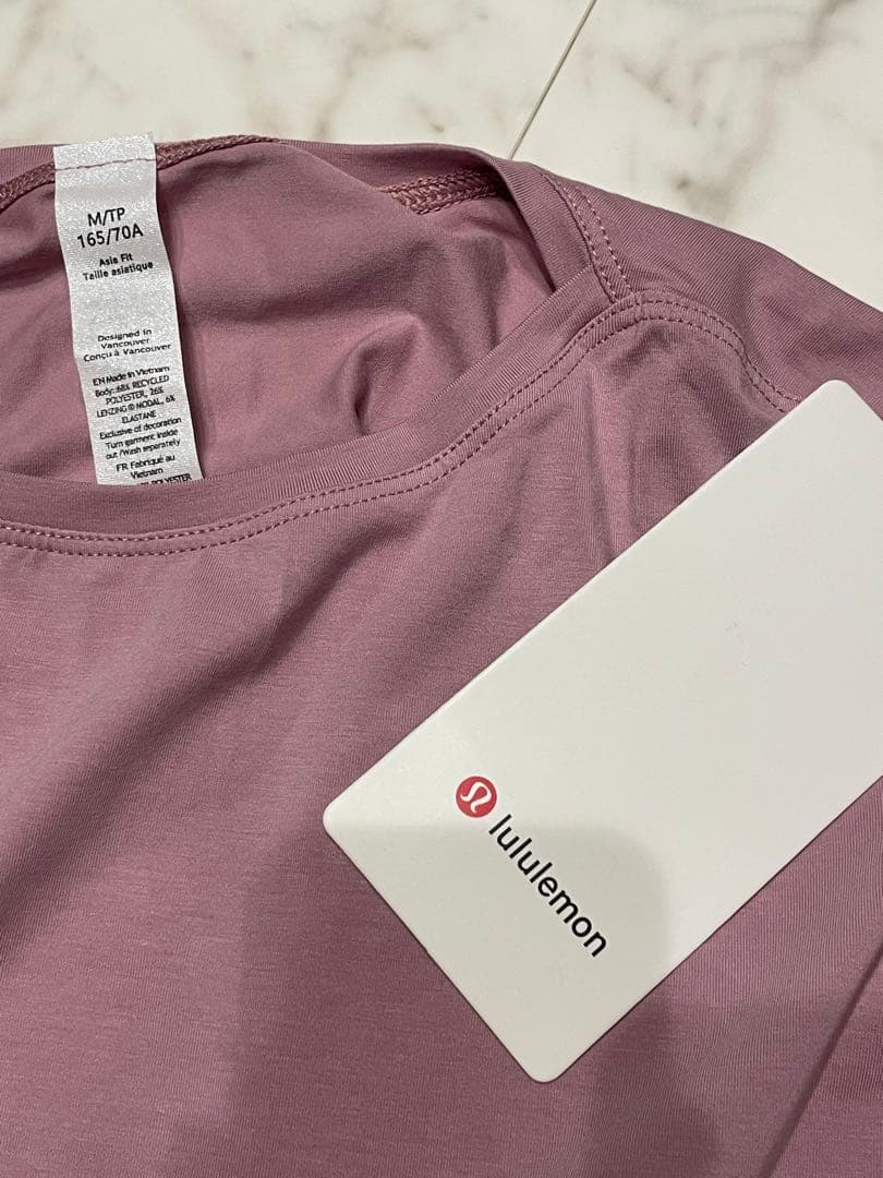 ◉たも！新品　ルルレモン　スポーツウエア