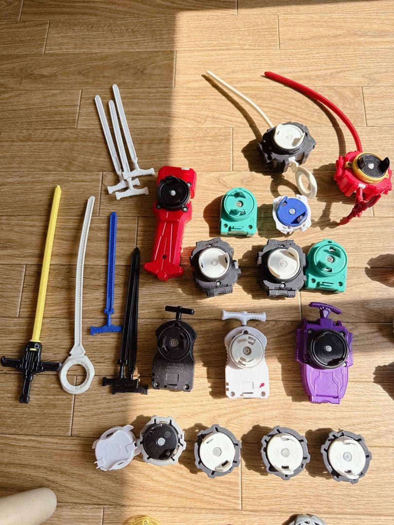 値下げベイブレードバラバラ