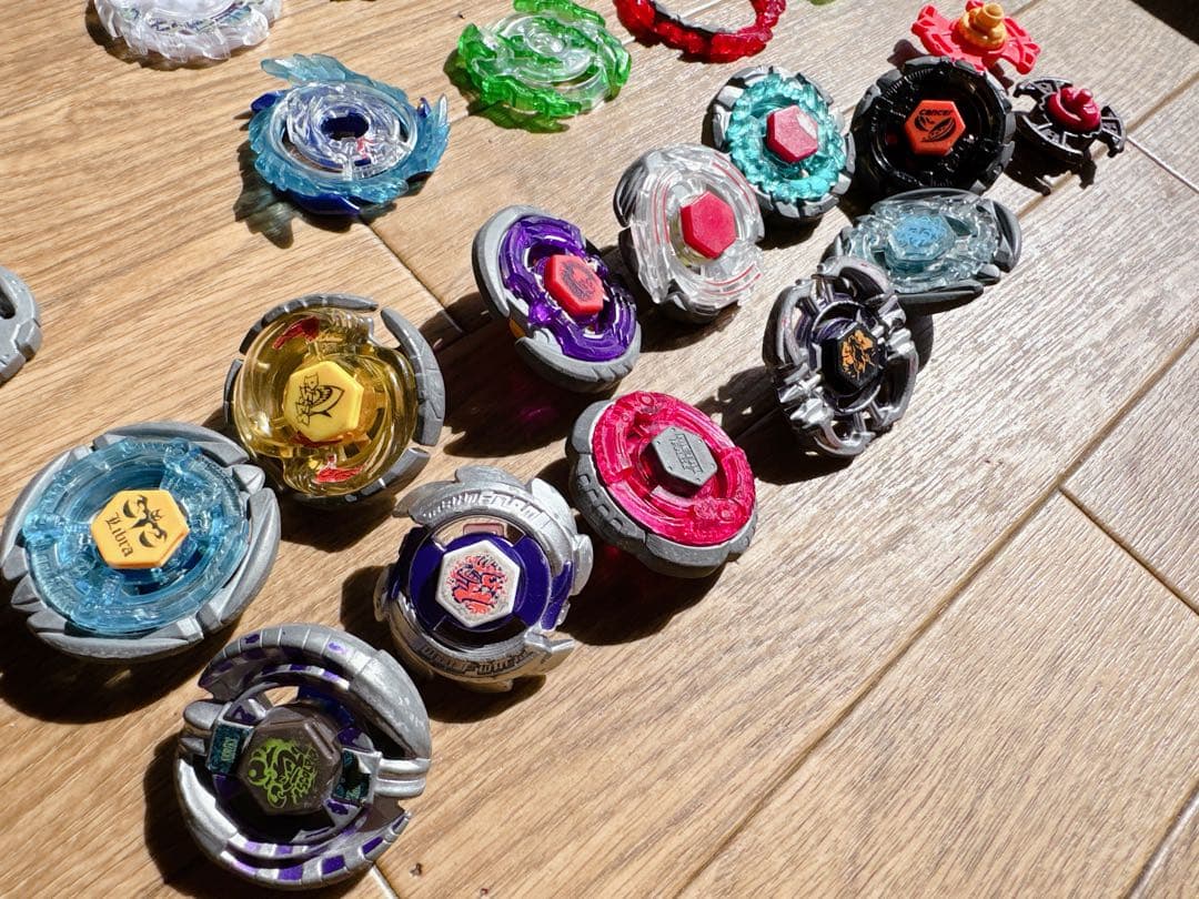 値下げベイブレードバラバラ