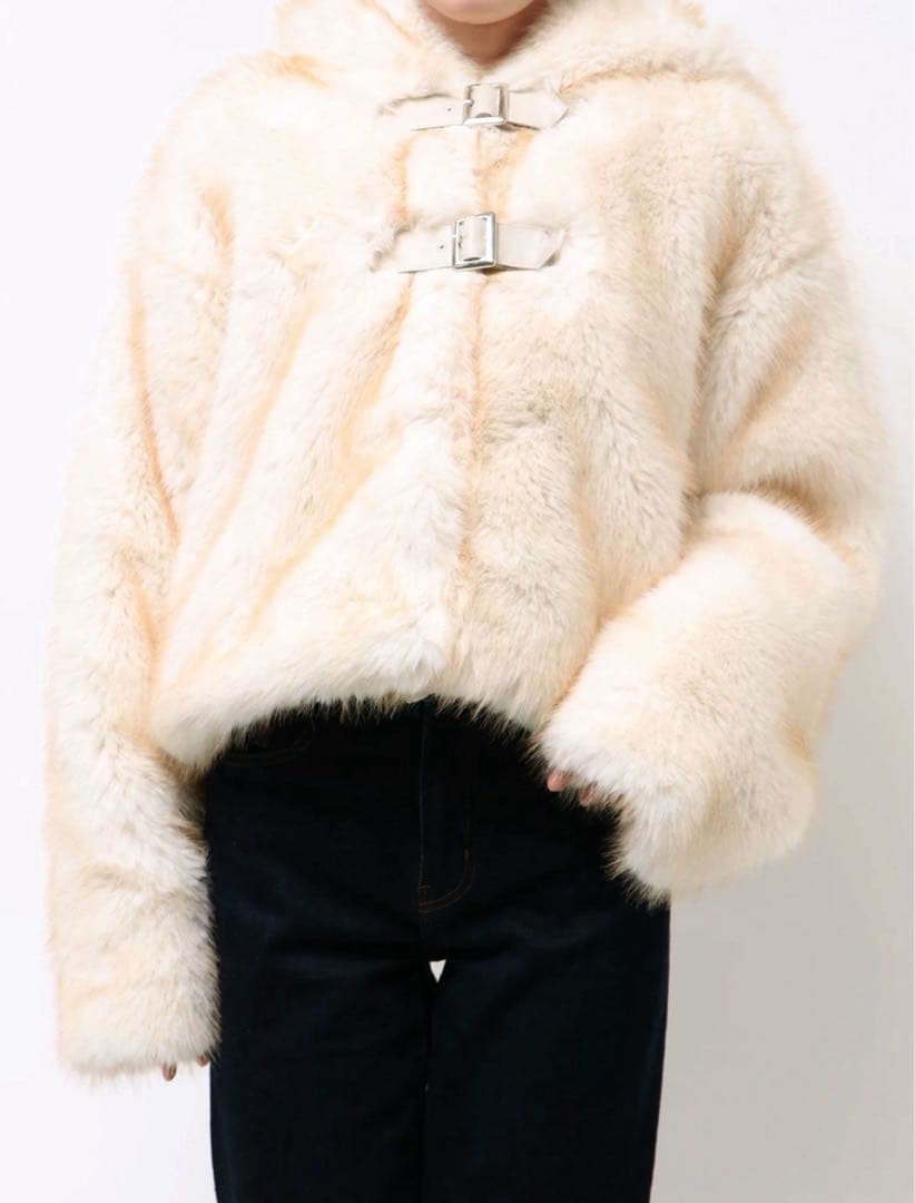 jouetie ベルトファージャケット アイボリー