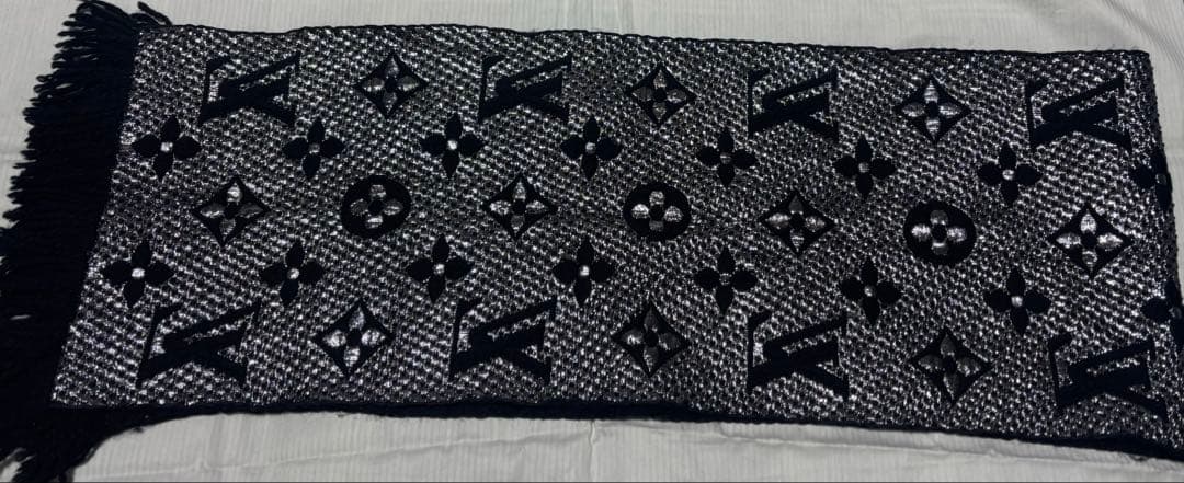 【値下げ】ルイヴィトン エシャルプロゴマニア マフラー