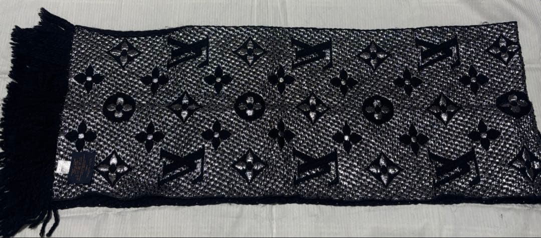 【値下げ】ルイヴィトン エシャルプロゴマニア マフラー