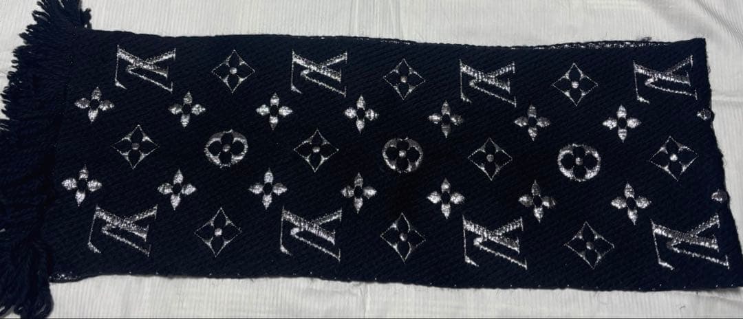 【値下げ】ルイヴィトン エシャルプロゴマニア マフラー