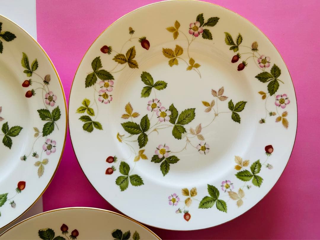 ウェッジウッド　ワイルドストロベリー　黒壺プレート5枚