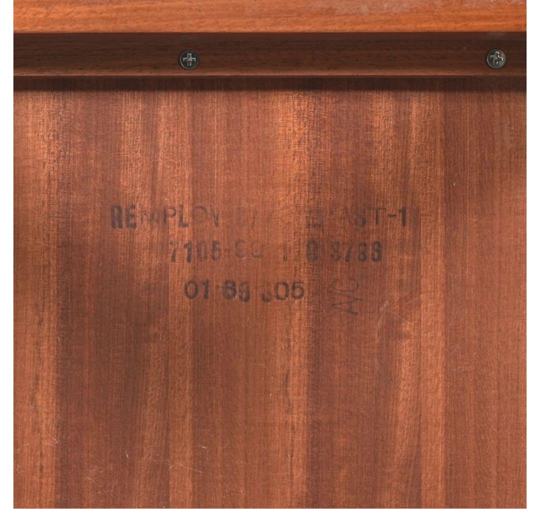 英国ビンテージ　Remploy コーヒーテーブル