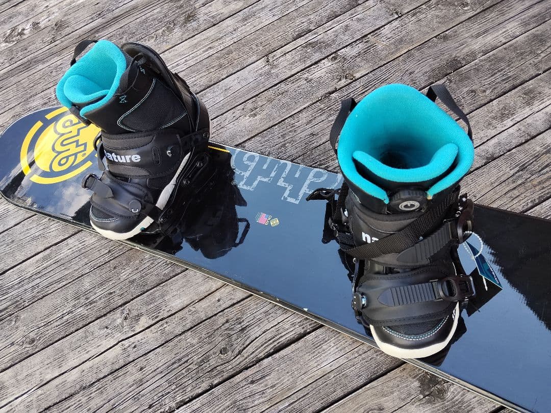 子供用 スノーボード3点セット DUB 130 新品ビン BOAブーツ 25cm