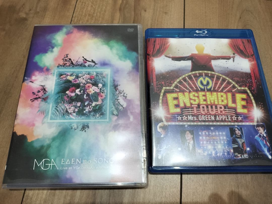 Mrs. GREEN APPLE 引退品