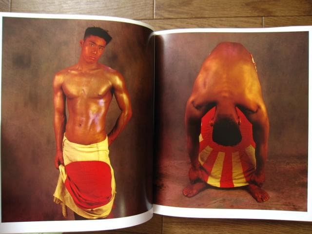 月の日 神に逢いに行く男たち　稲嶺啓一