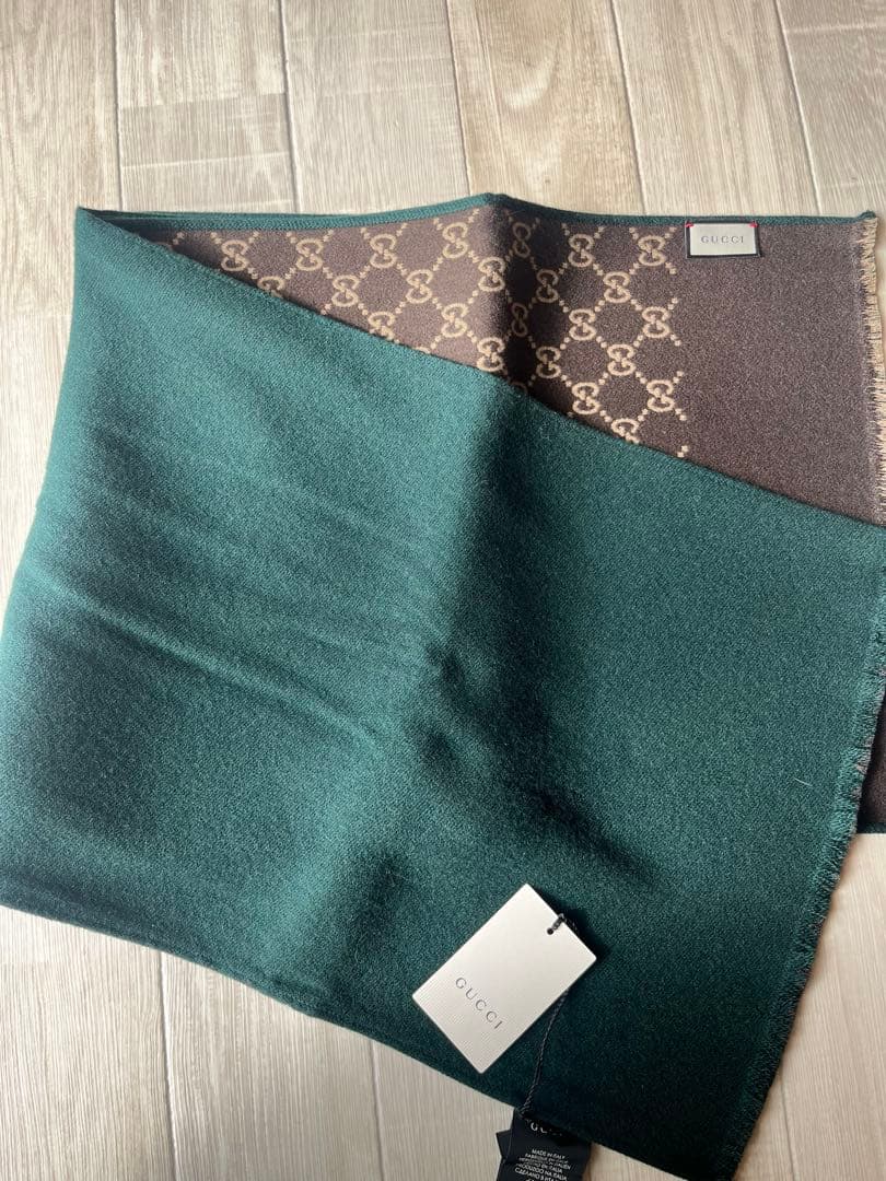 新品❤️未使用タグ付きGUUCI マフラー