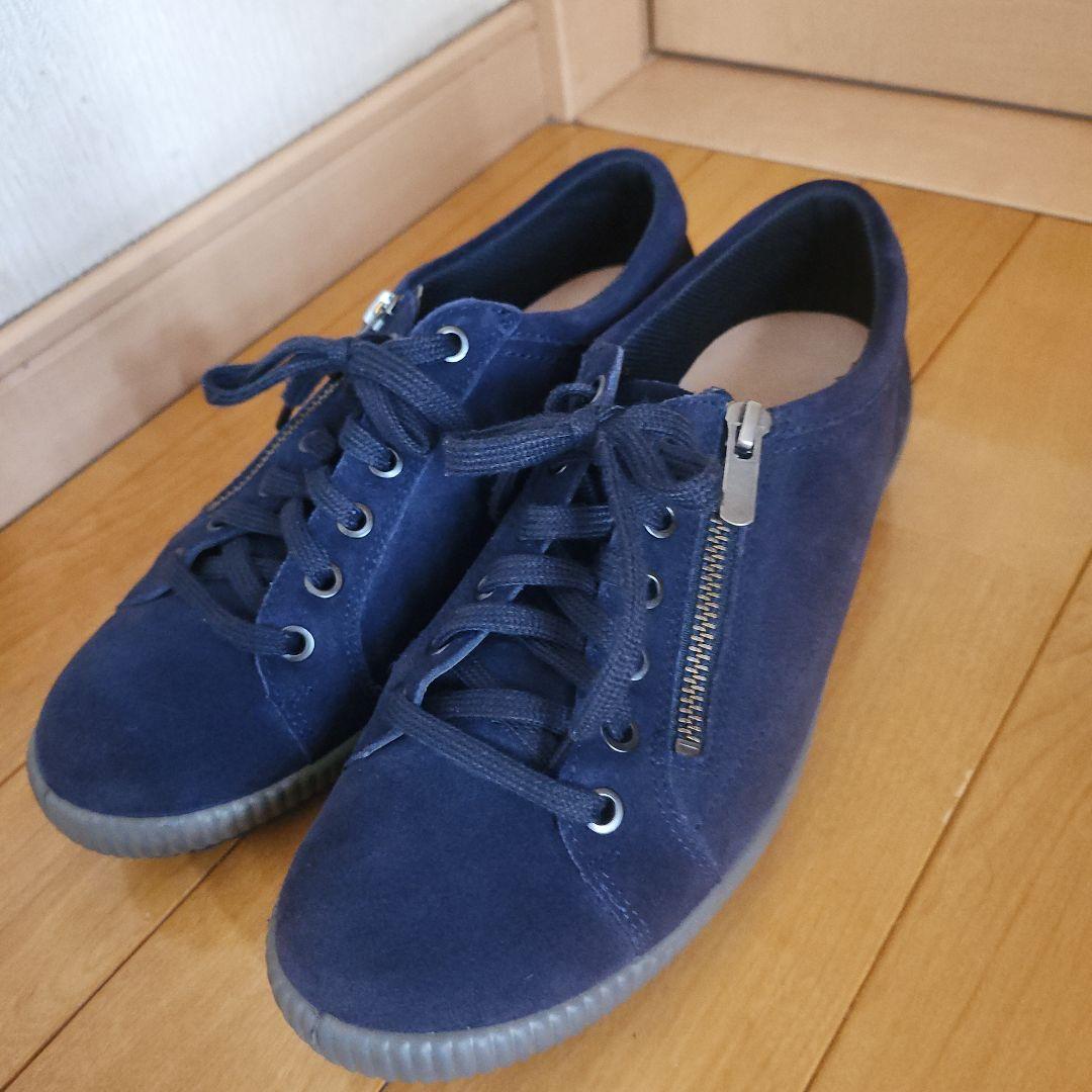legero ネイビー スエードスニーカー