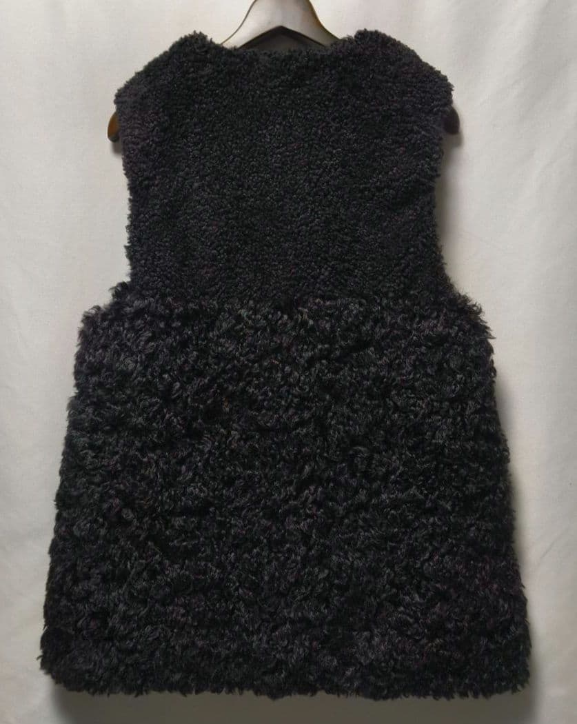 再値下【美品】PASSIONE 黒 切替 フェイクファー ジレ　エコファー