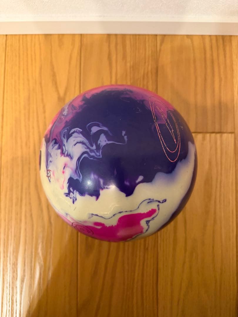 ボウリングボール ION max 15ポンド重め