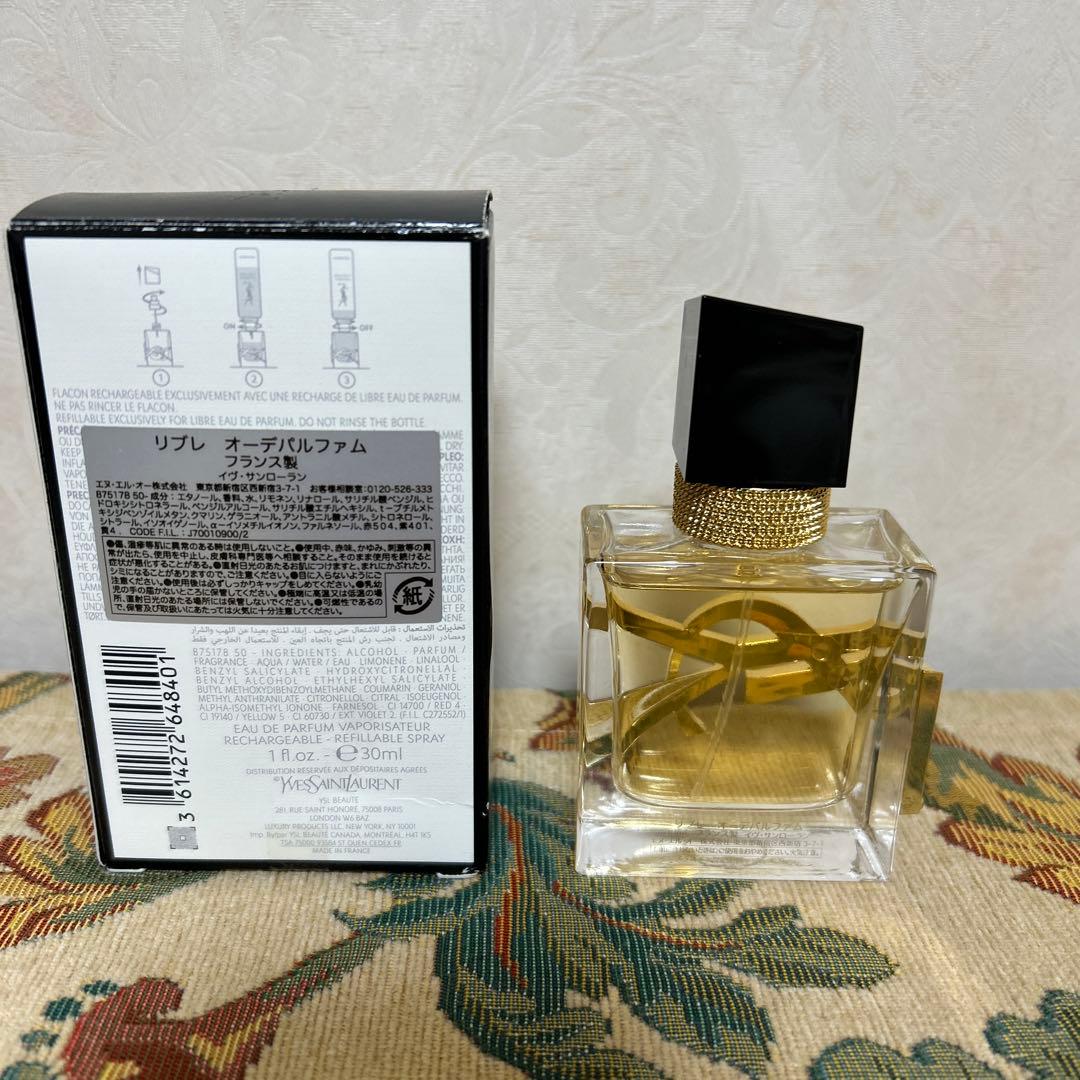 イブサンローラン　リブレオーデパルファム