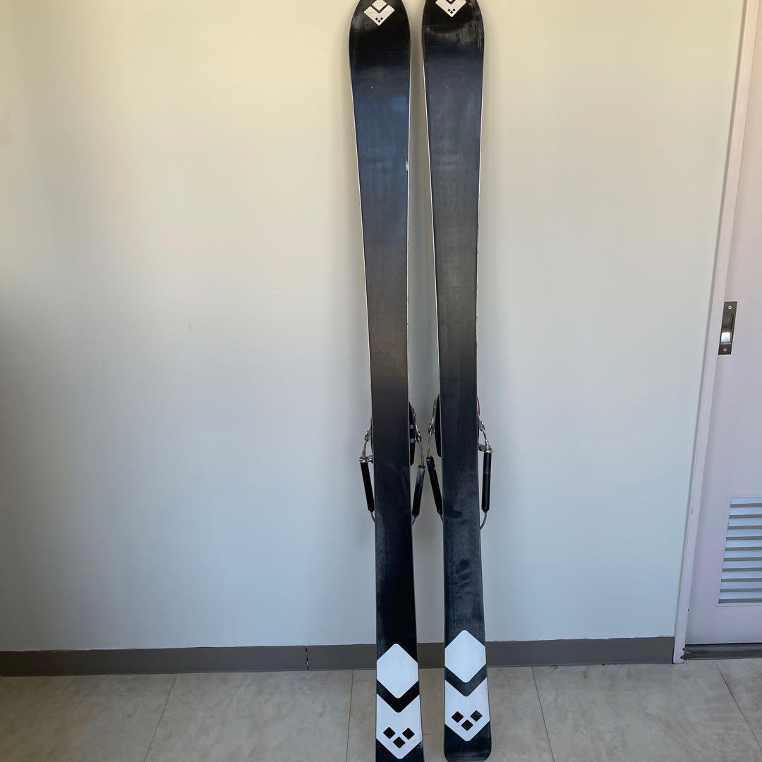 Vector glide ADDICT スキー