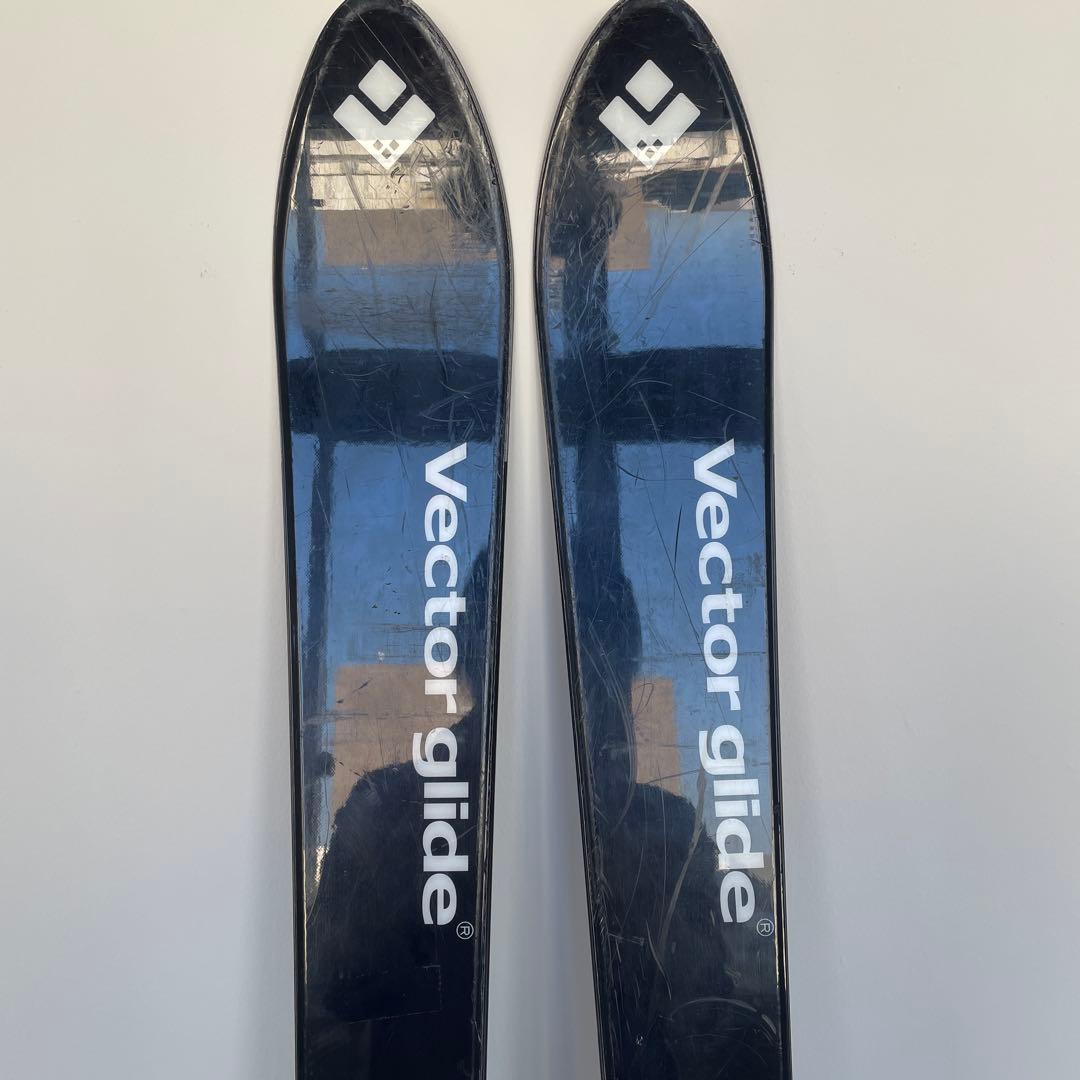 Vector glide ADDICT スキー