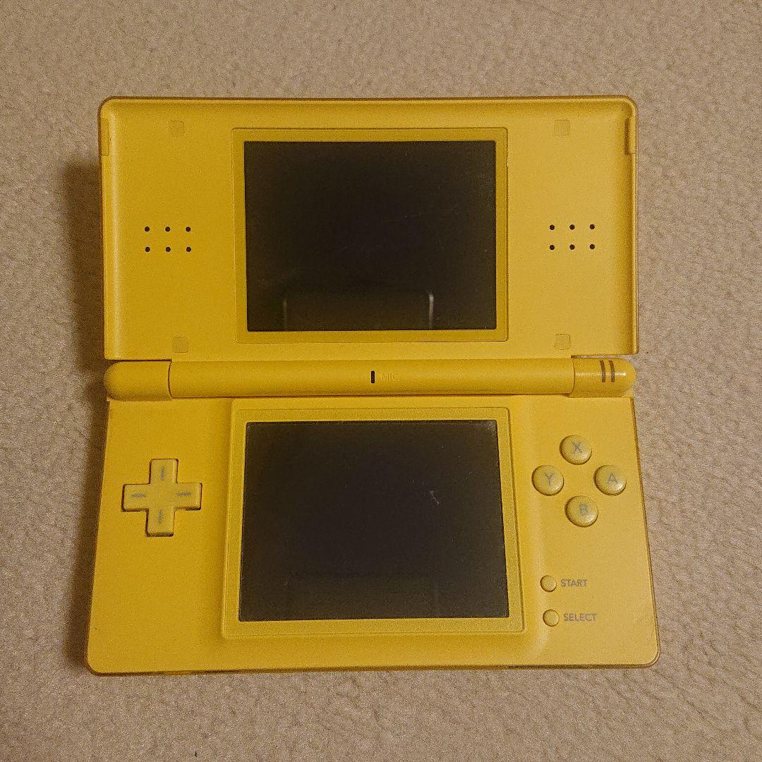 美品‼️ 任天堂DSライト ポケモンセンター抽選当選者限定品