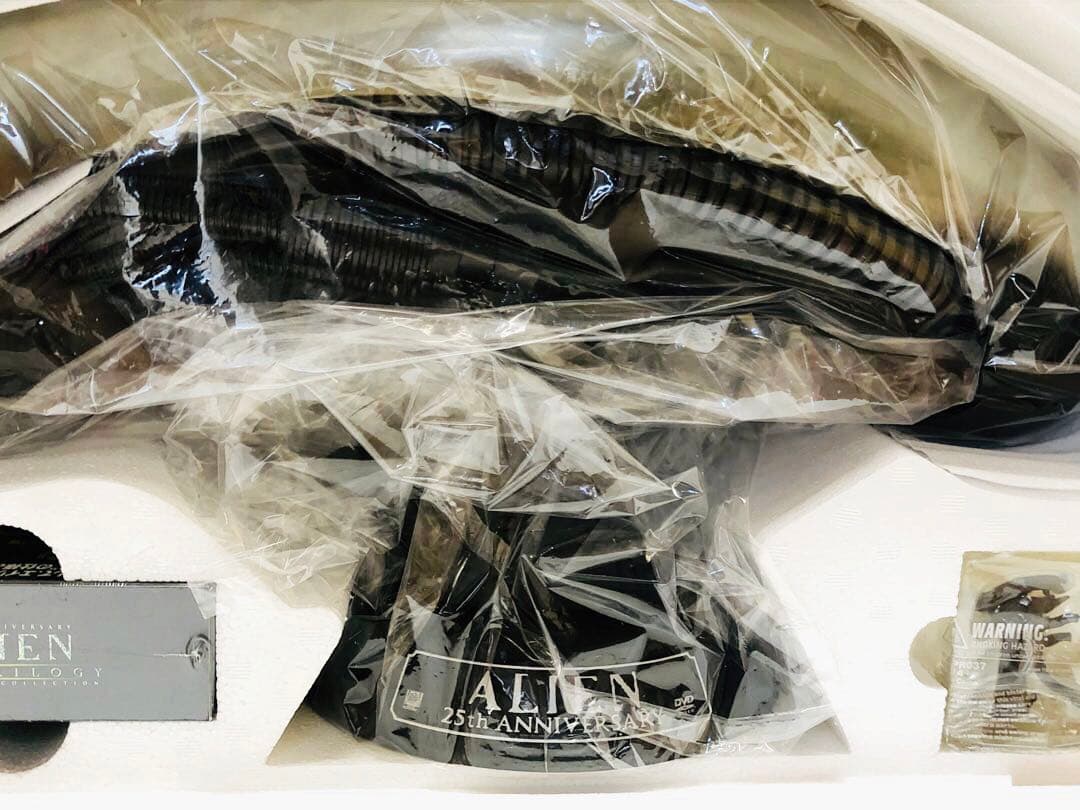 新品　エイリアン　製作25周年記念　アニバーサリー・コレクション　限定品