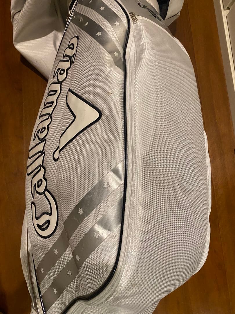 ナオヤ　　　美品！　Callaway キャディバッグ ホワイト