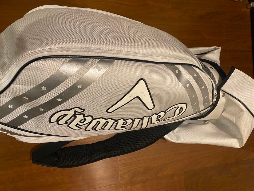 ナオヤ　　　美品！　Callaway キャディバッグ ホワイト