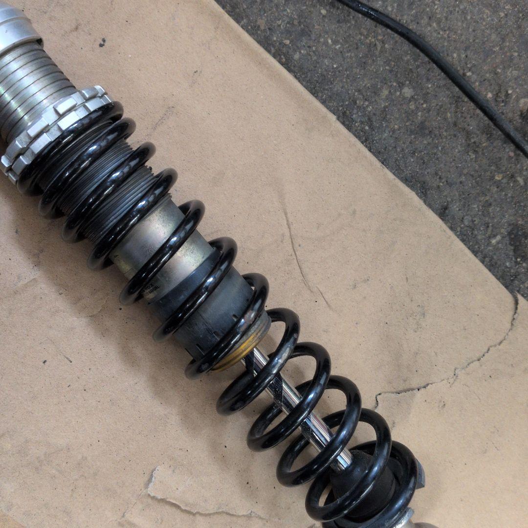 スポーツスターオーリンズリヤショックサス 車高調 365mm穴間