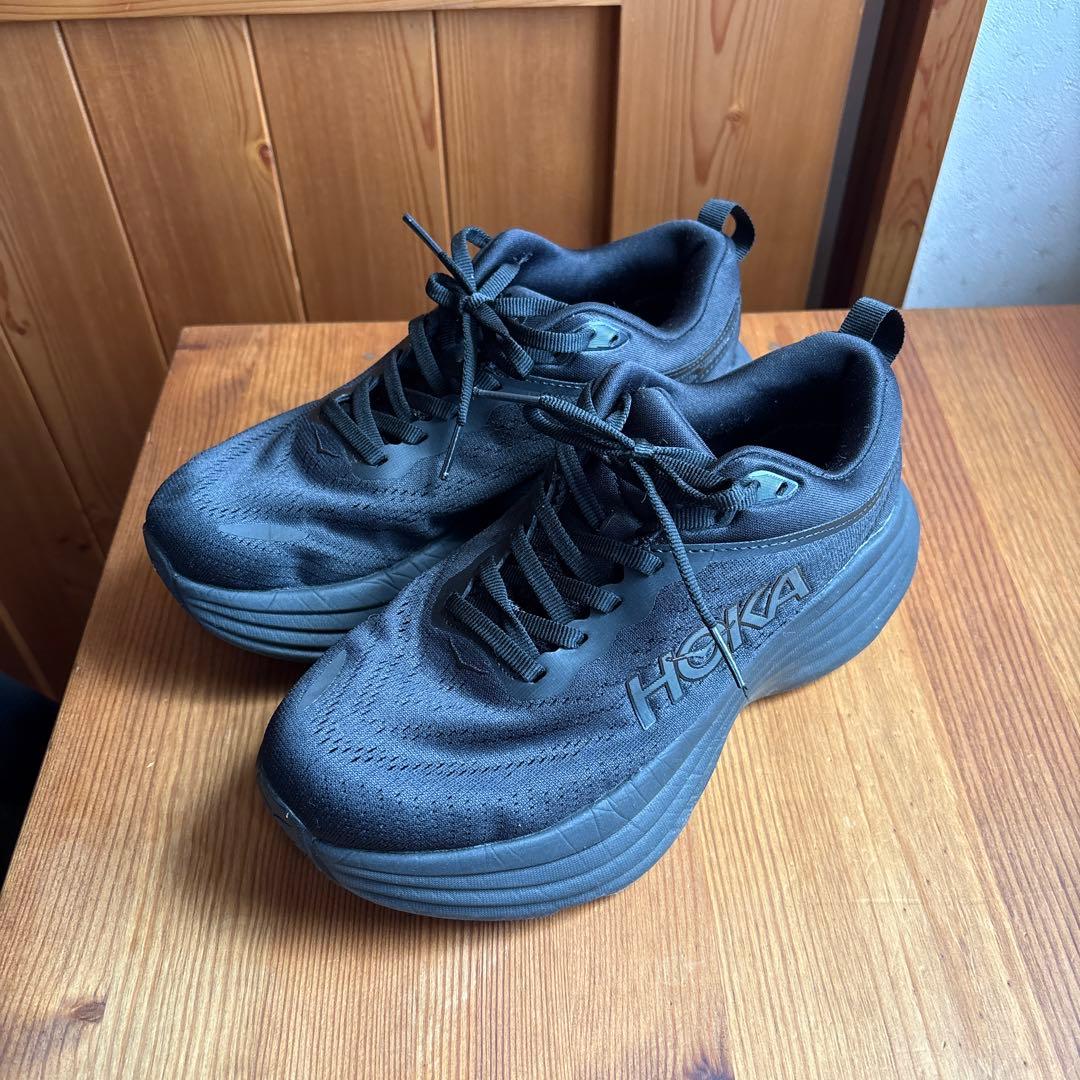 ホカオネオネランニングシューズメン ズレディースボンダイ8 23.5cm