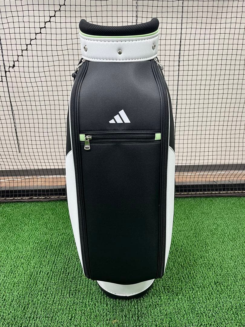 新品 アディダス 軽量キャディバッグ