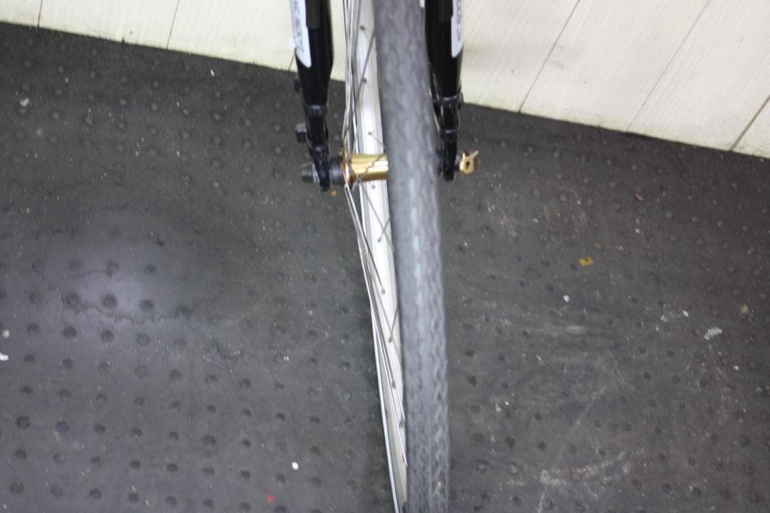 スペシャライズドCROSSRIDER XC SPORT700C 24速530mm