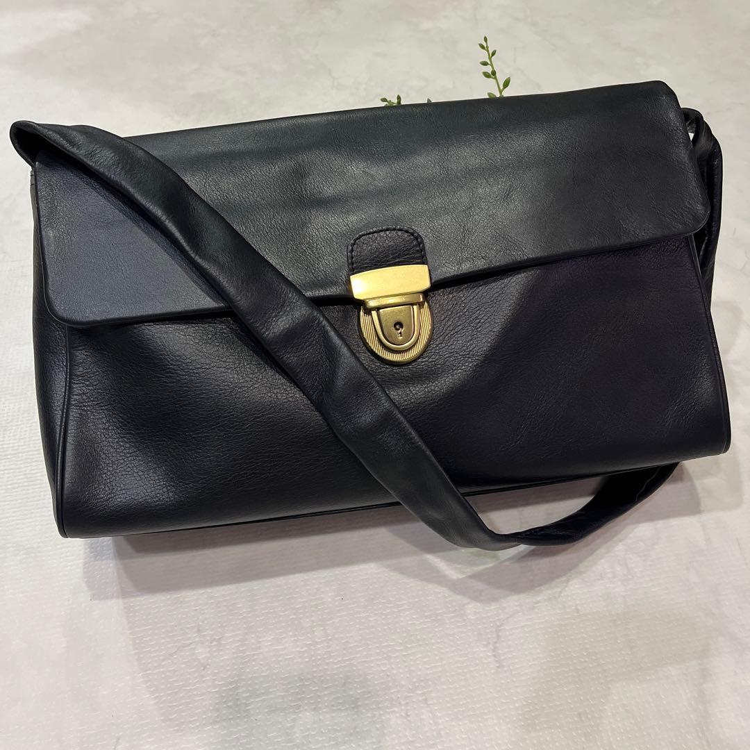 TSUMORI CHISATO ツモリチサト　レザーショルダーバッグ　ラム革