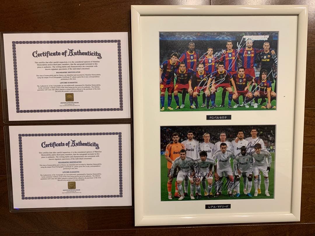 ★伝説メンバー★[鑑定書付] バルサ×レアル　メッシ　クリロナ　サイン入り額縁