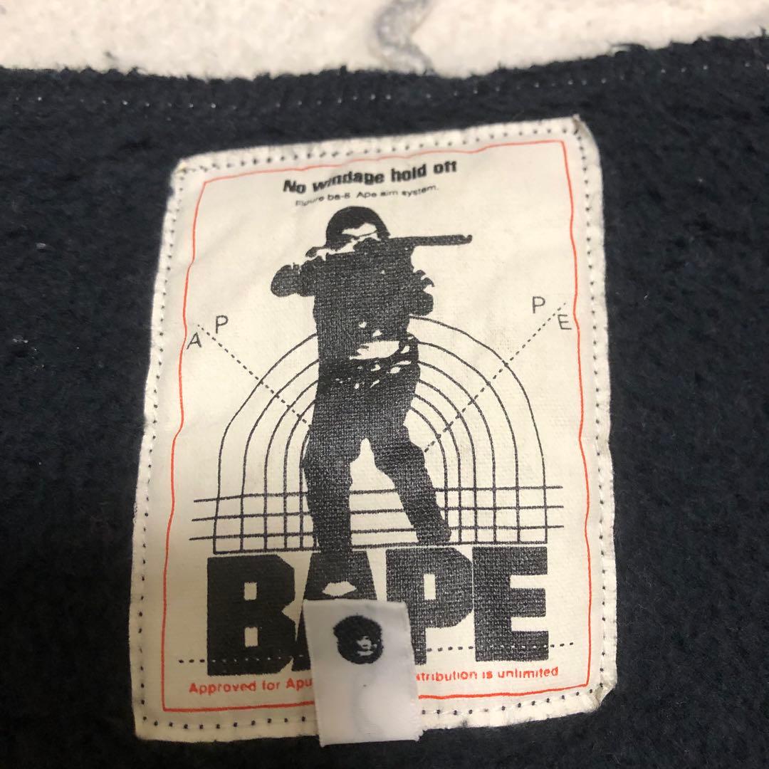 A BATHING APE アベイシングエイプ　スウェット　スタジャン　猿タグ