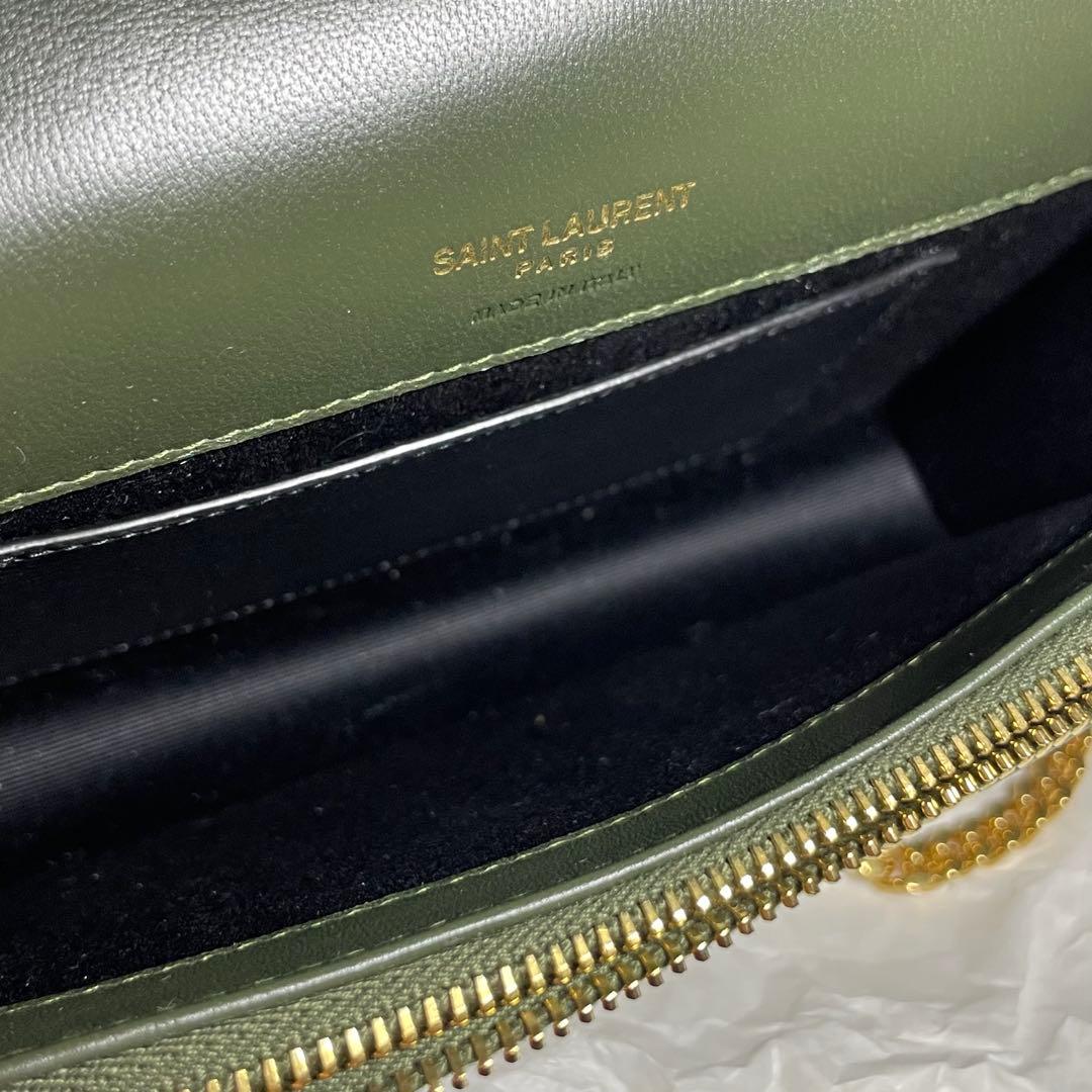 サンローラン カサンドラ エンベロープ　ラムスキン　ショルダーバッグ