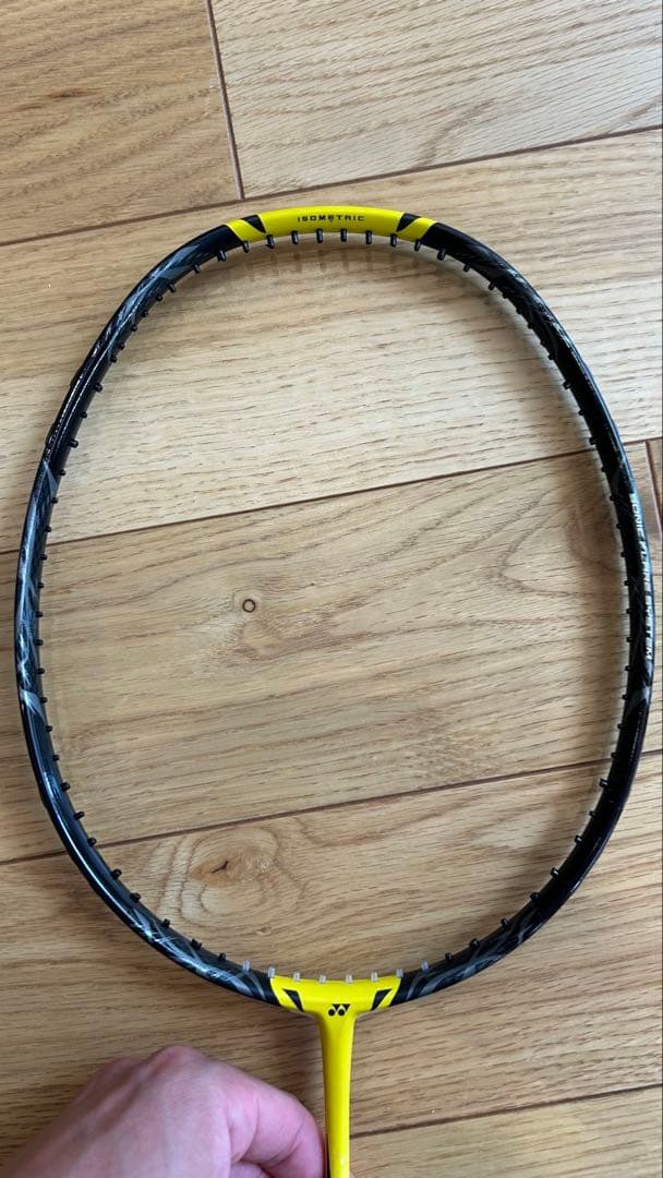 美品　ヨネックス　バドミントンラケット　ナノフレア 1000z