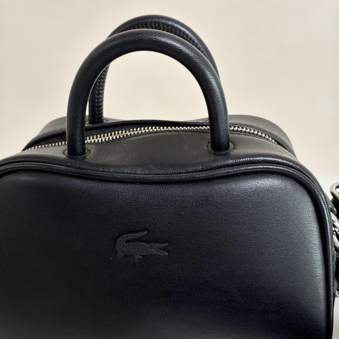 Lacoste スモールトップハンドルバッグ ブラック