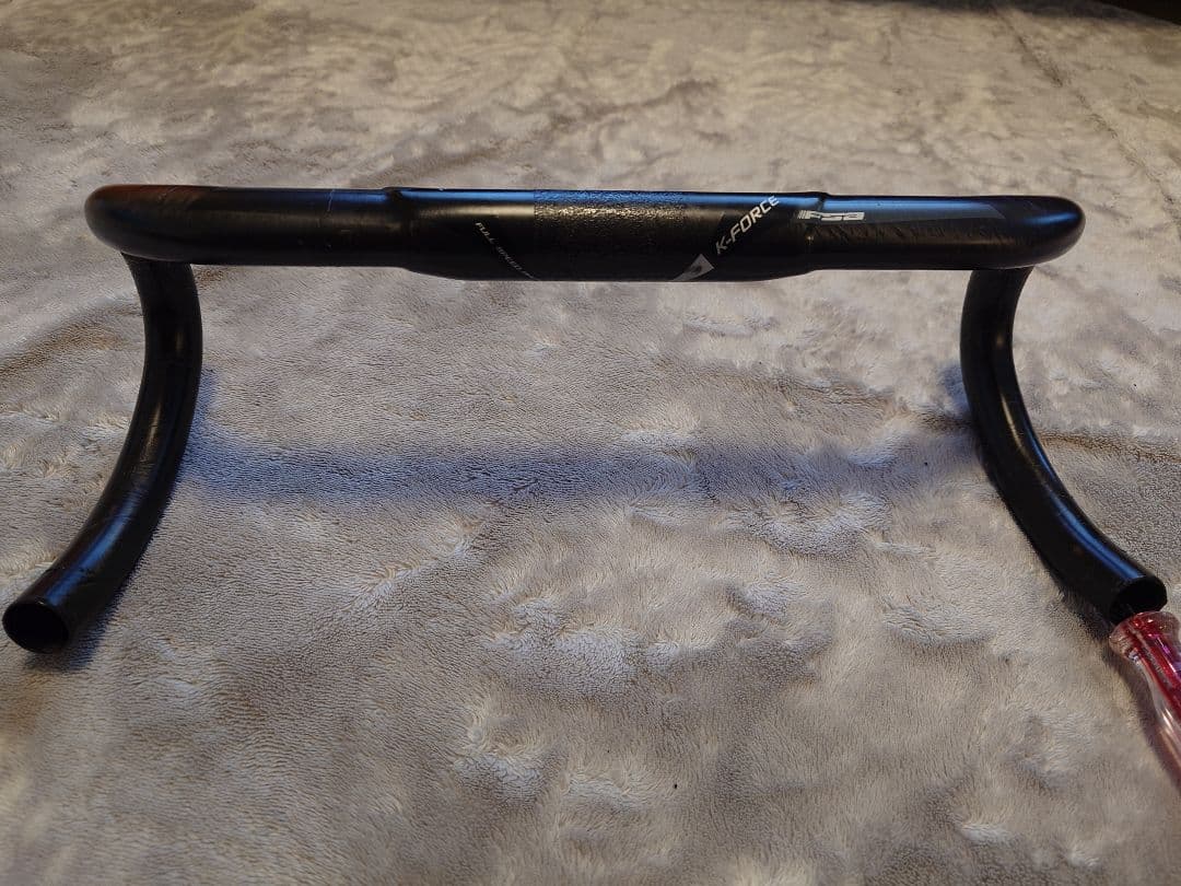 FSA K-Force COMPACT カーボンハンドル 400幅