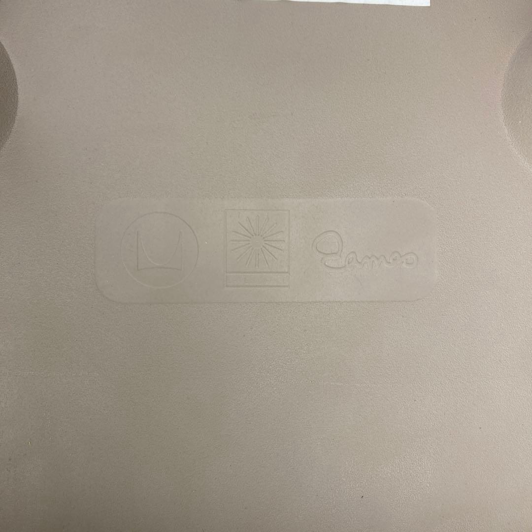 ハーマンミラー　イームズチェア（Eames Chair）ダイニングチェ