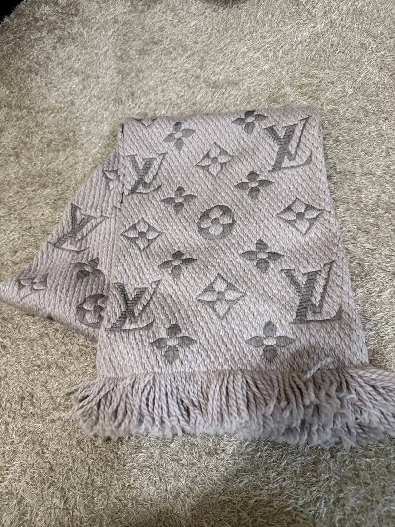 Louis Vuitton モノグラム マフラー グレー