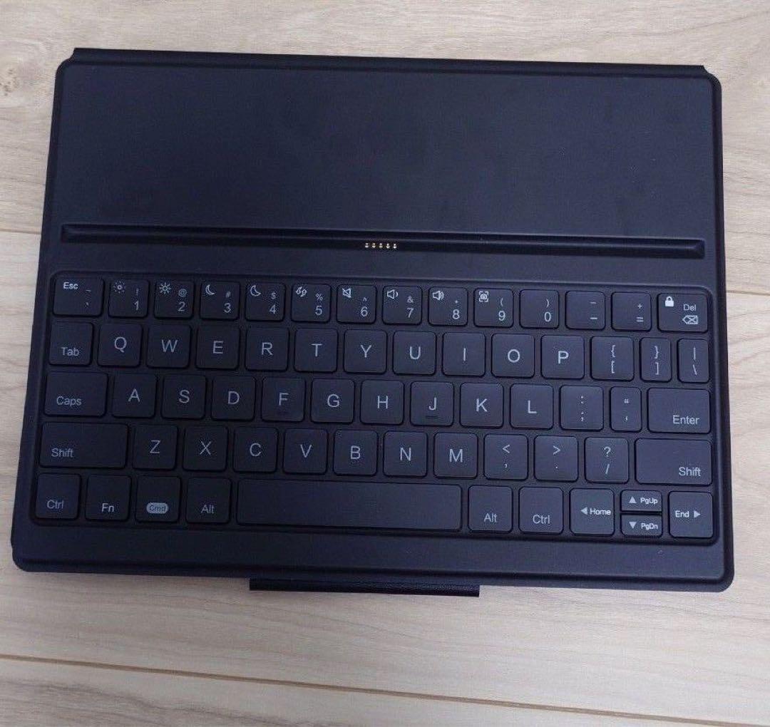 BOOX Tab Ultra C カラー電子ペーパー ＆キーボード付きケース