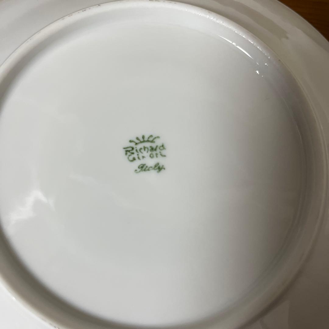 未使用品　リチャードジノリ　ベッキオホワイト　スープカップ×ソーサー　2セット