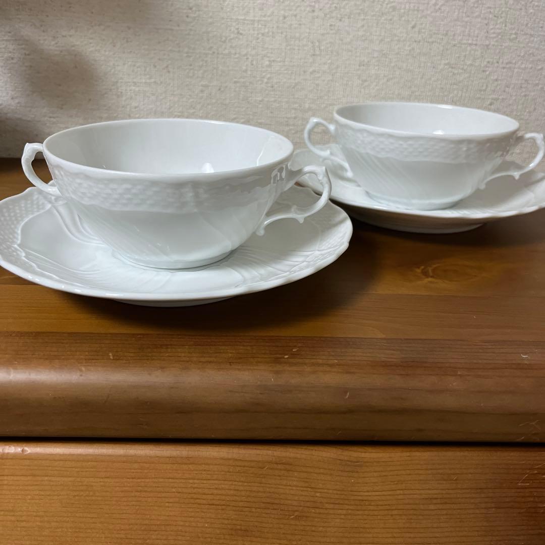 未使用品　リチャードジノリ　ベッキオホワイト　スープカップ×ソーサー　2セット