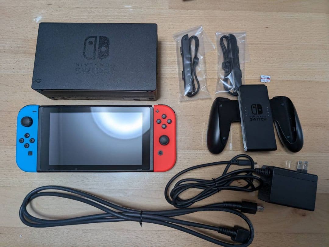 Nintendo Switch 　2021年バッテリー強化版　本体+SDカード