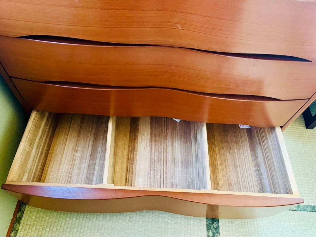 【中古美品・最終値下げ】府中桐製婚礼家具/7段/たのめる便/送料込み匿名配送