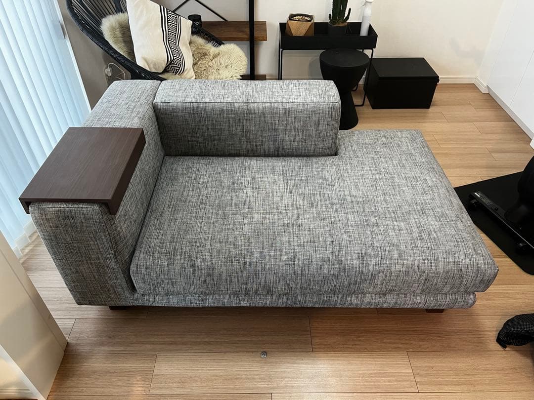 NOYES Decibel Standard 2人掛けソファ