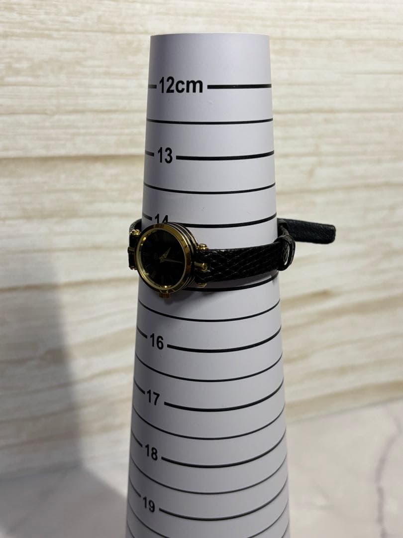 【稼働】GUCCI アナログ腕時計 黒金