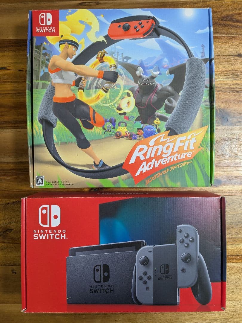 Nintendo Switch 本体 + Ring Fit Adventure