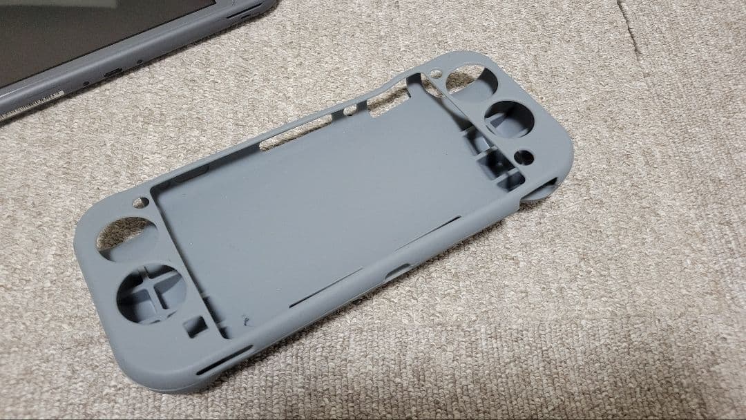 Nintendo Switch Lite グレー 本体＋シリコンカバー