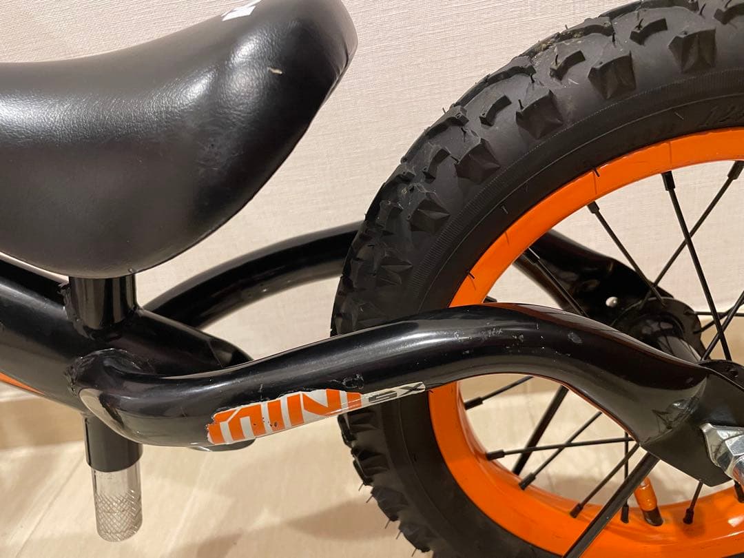 KTM　トレーニングバイク　2019年式　キックバイクスタンド付属　状態綺麗です